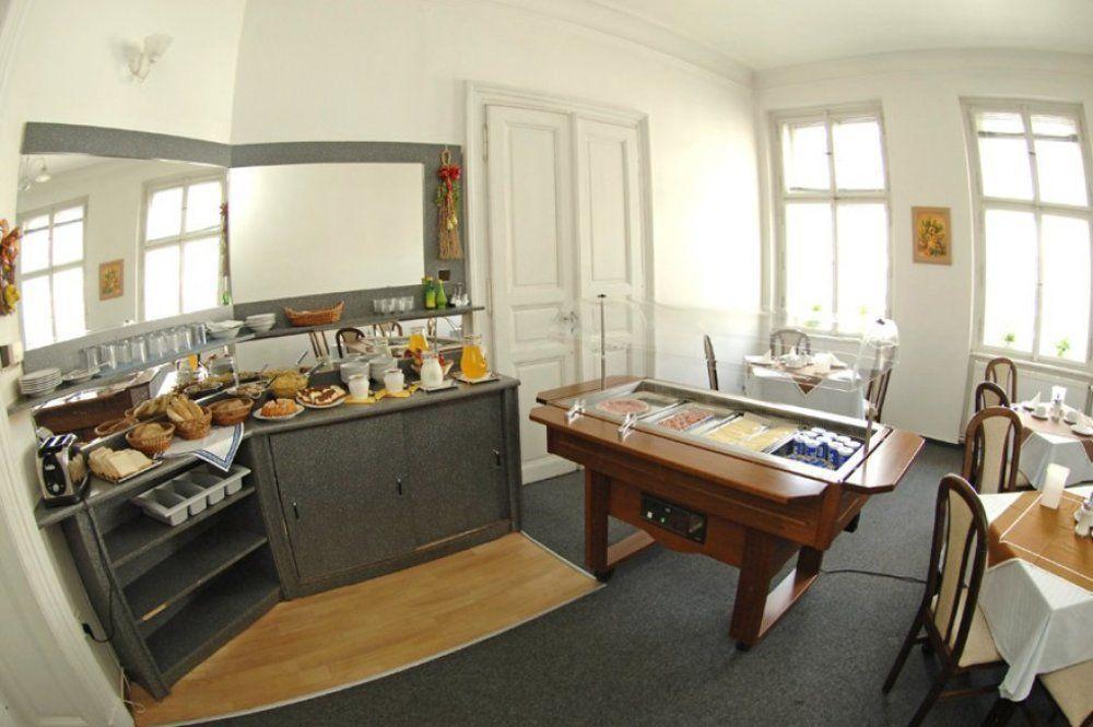Balbin Hotel Praha Bagian luar foto