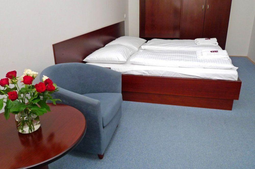 Balbin Hotel Praha Bagian luar foto
