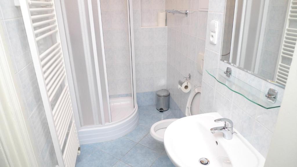 Balbin Hotel Praha Bagian luar foto